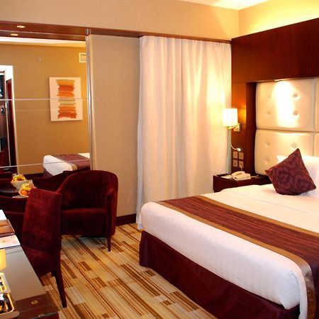 Monaco Hotel Dubai Eksteriør bilde