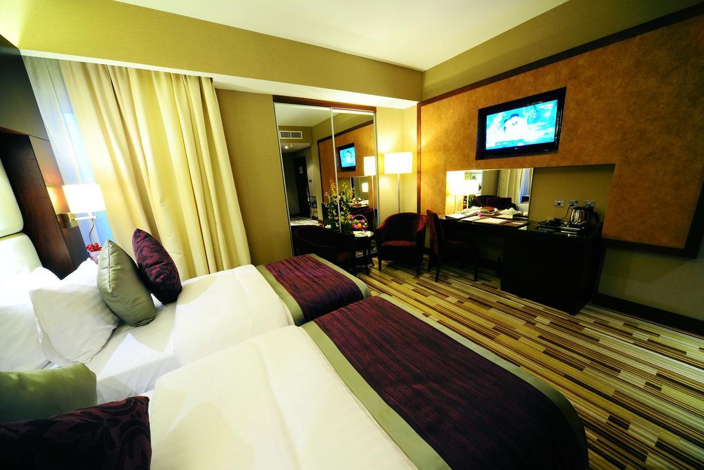 Monaco Hotel Dubai Eksteriør bilde