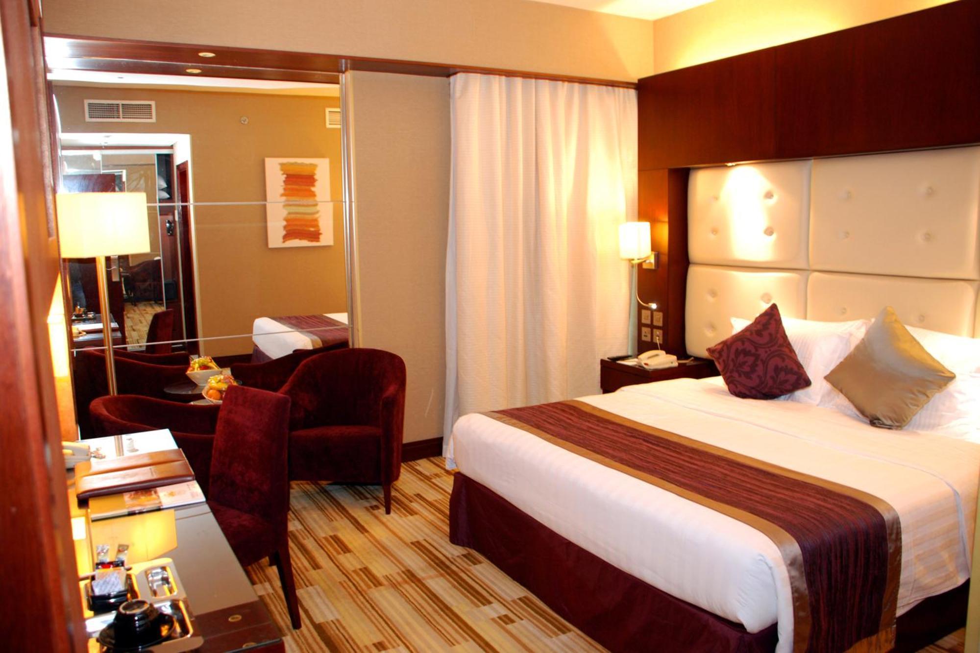 Monaco Hotel Dubai Eksteriør bilde